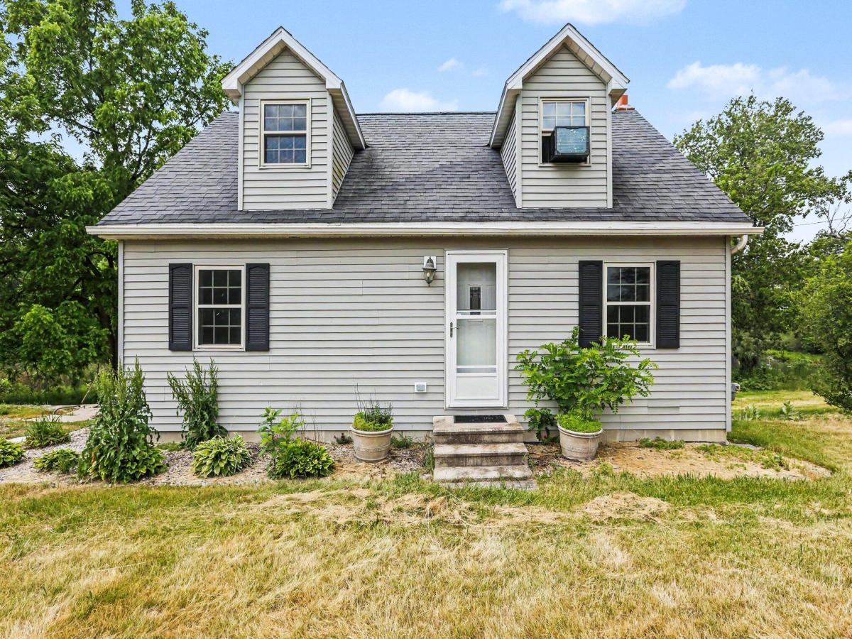 MLS #26008844 image #0
