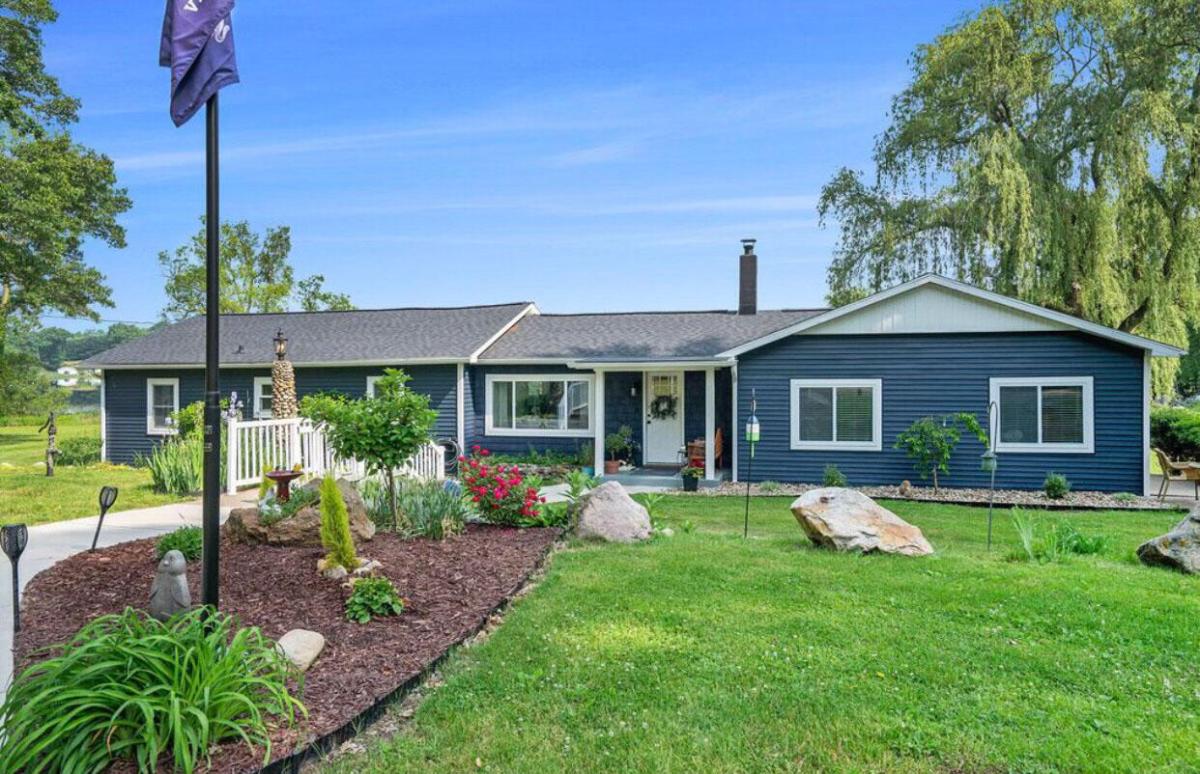MLS #26009448 image #0