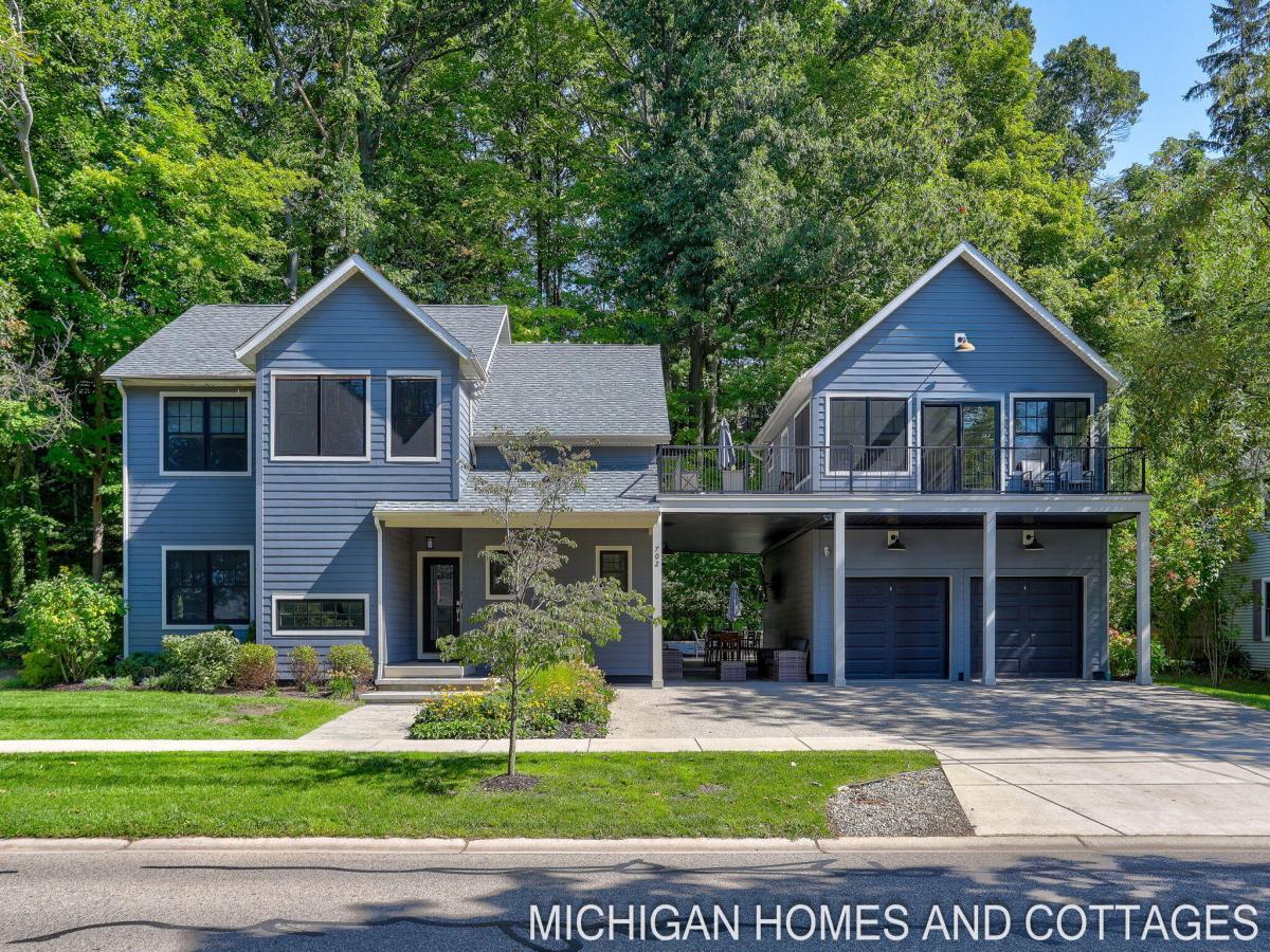 MLS #26009916 image #0