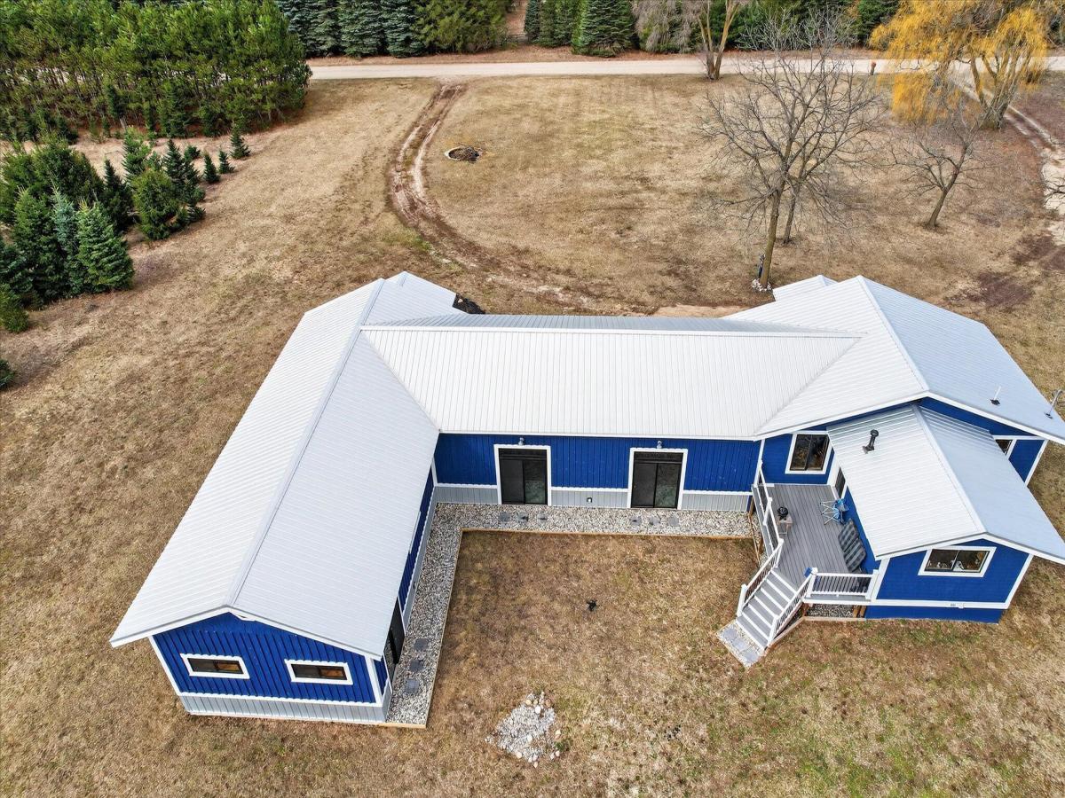 MLS #26011474 image #0