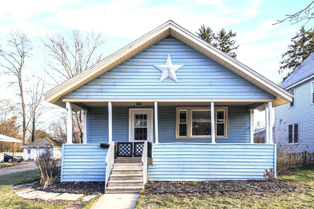 MLS #26011530 image #0