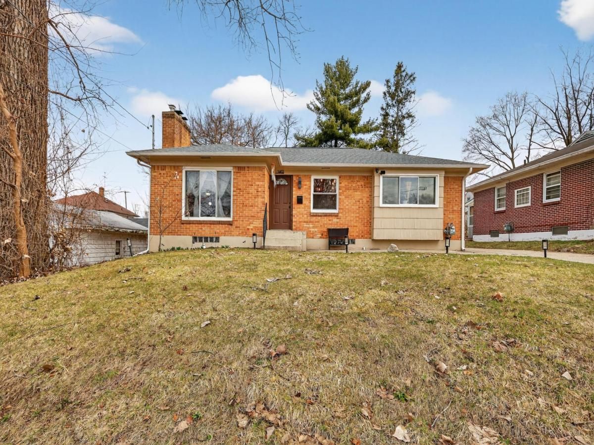 MLS #26011971 image #0