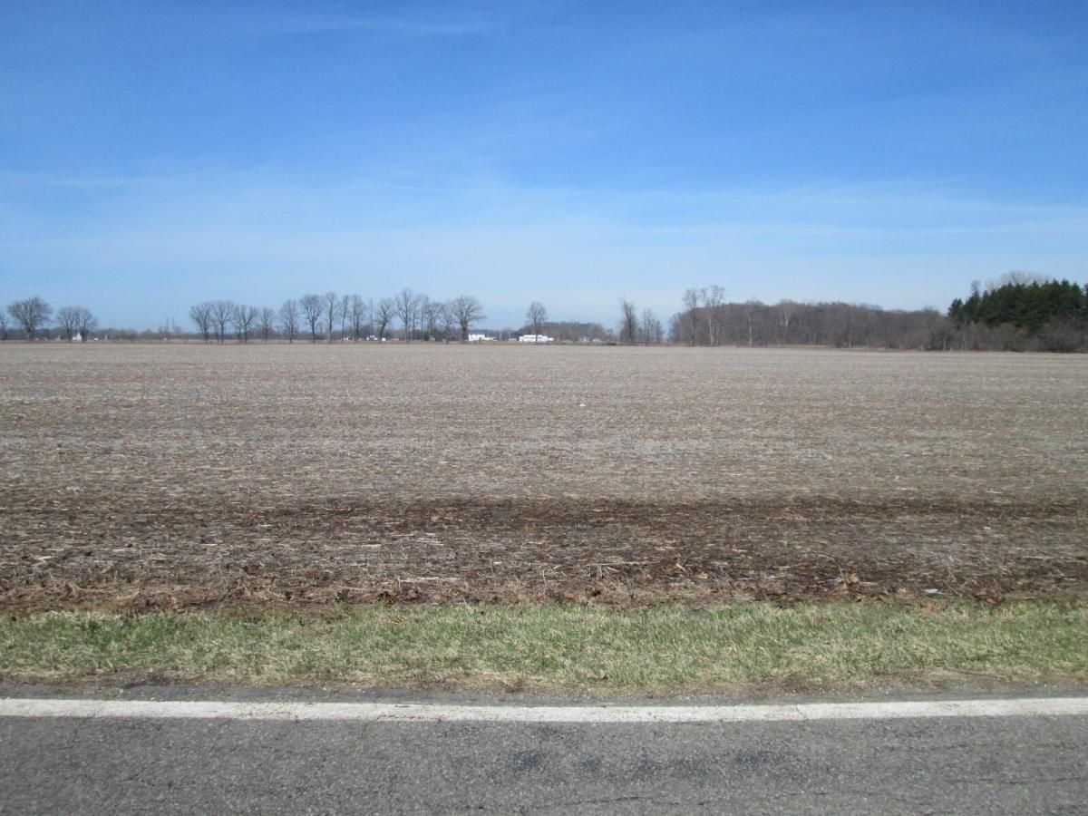 MLS #26012055 image #0