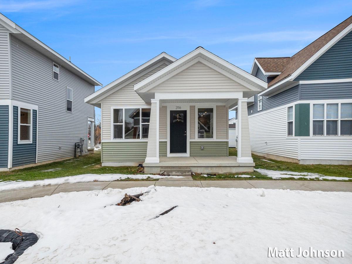 MLS #26014193 image #0