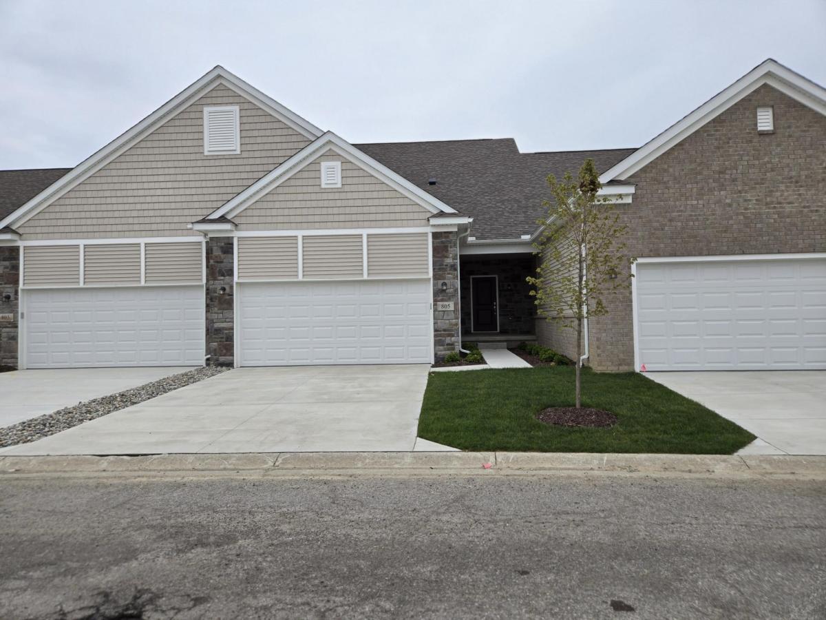 MLS #26014201 image #0