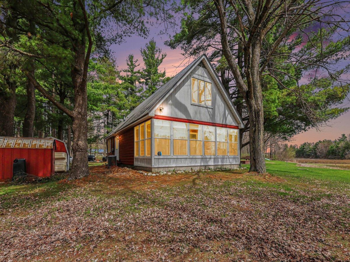 MLS #26016570 image #0