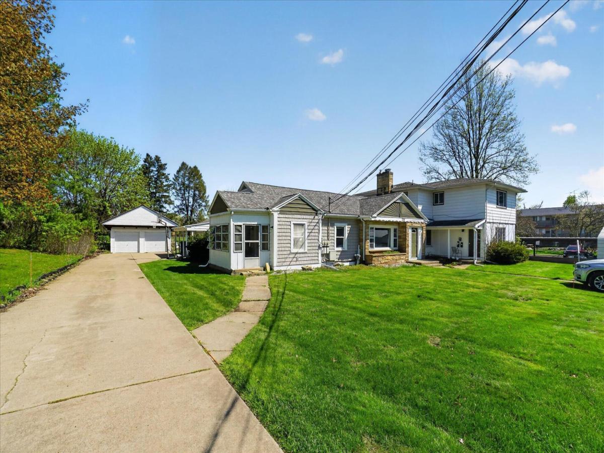 MLS #26017351 image #0