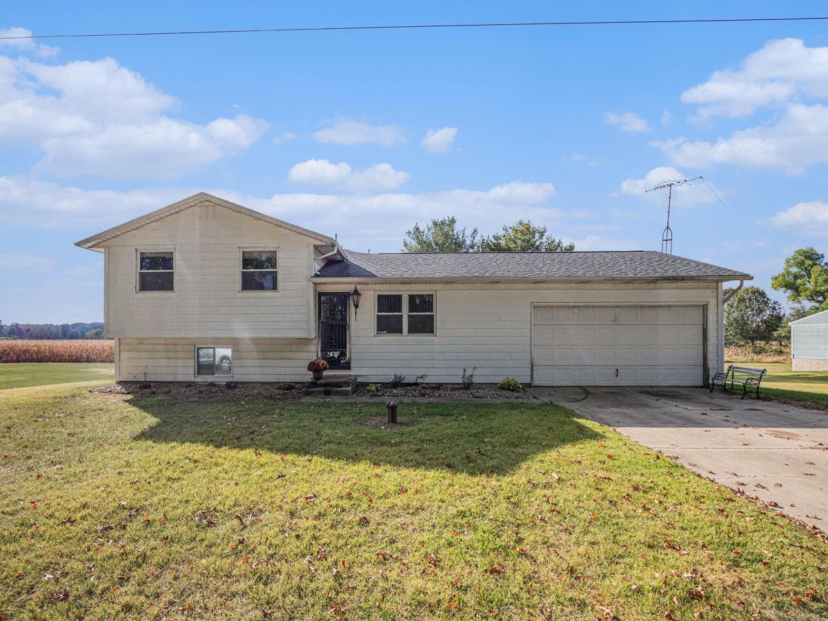 MLS #26017604 image #0