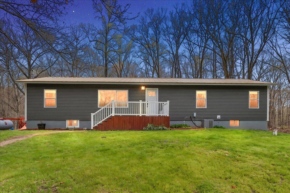 MLS #26017878 image #0
