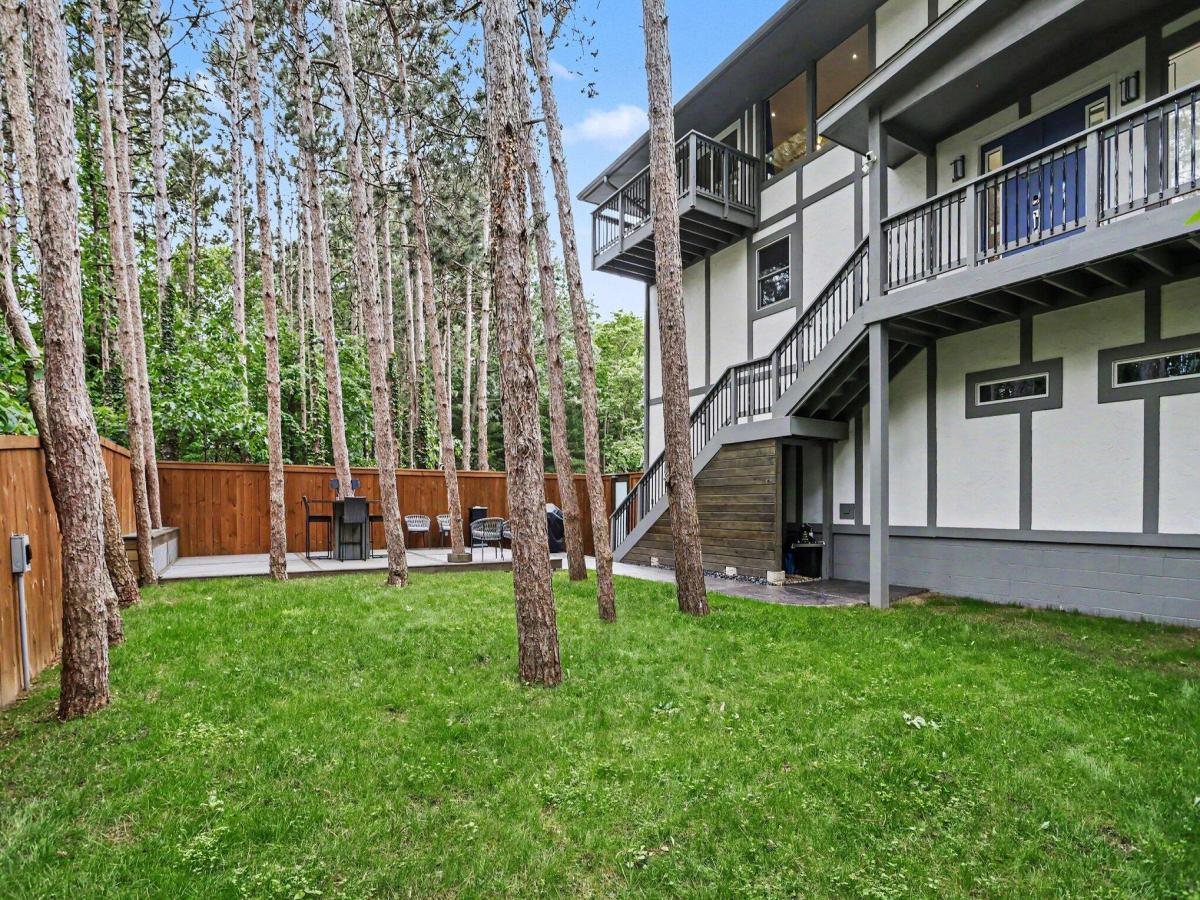 MLS #26017902 image #0