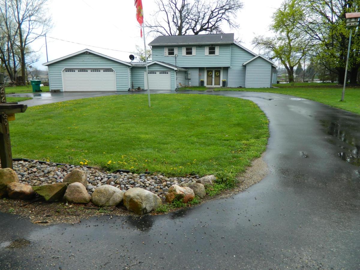 MLS #26017937 image #0