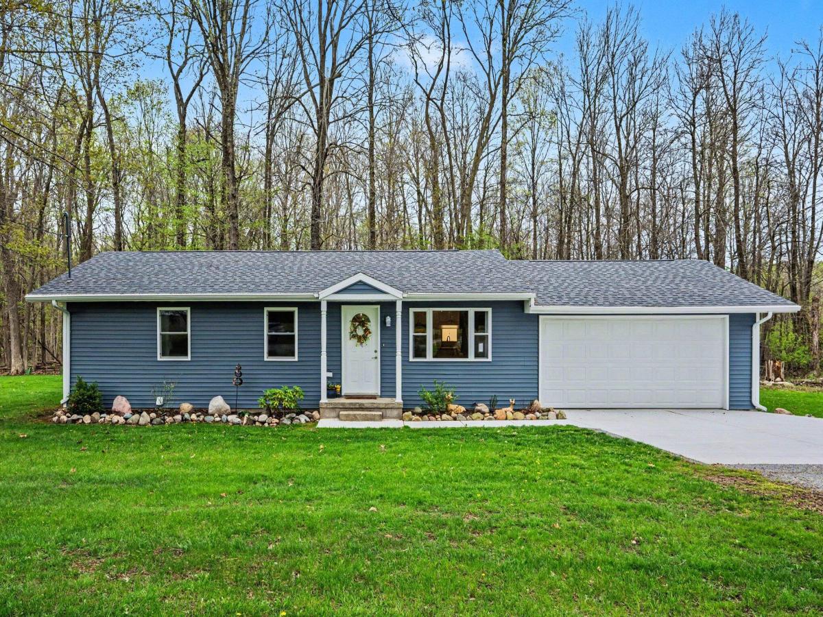 MLS #26018445 image #0
