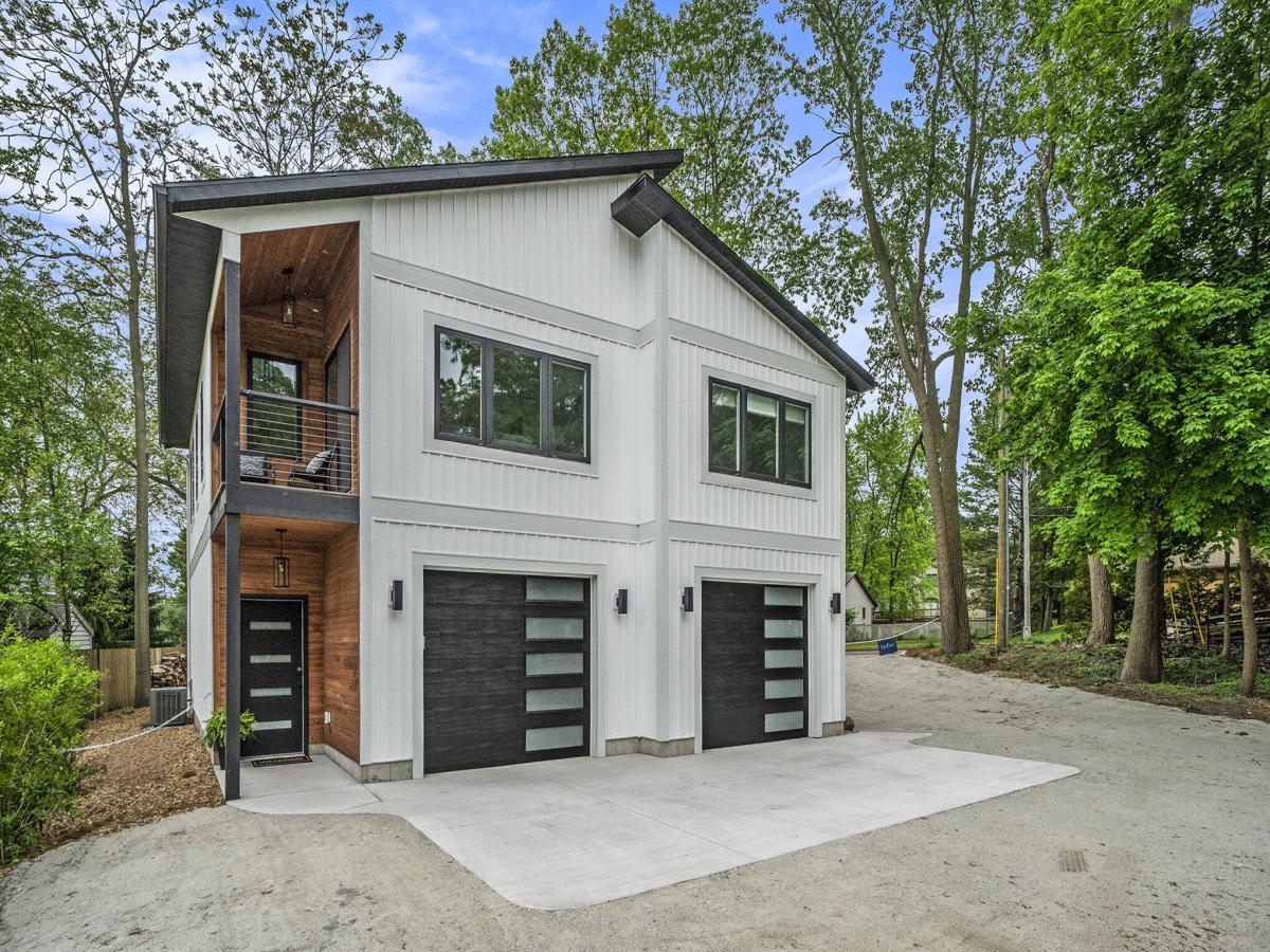 MLS #26018705 image #0