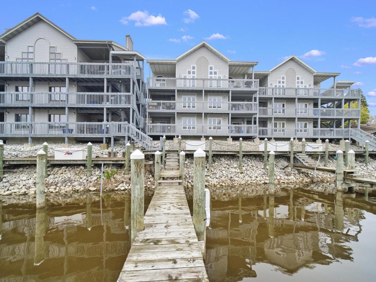MLS #26019157 image #0