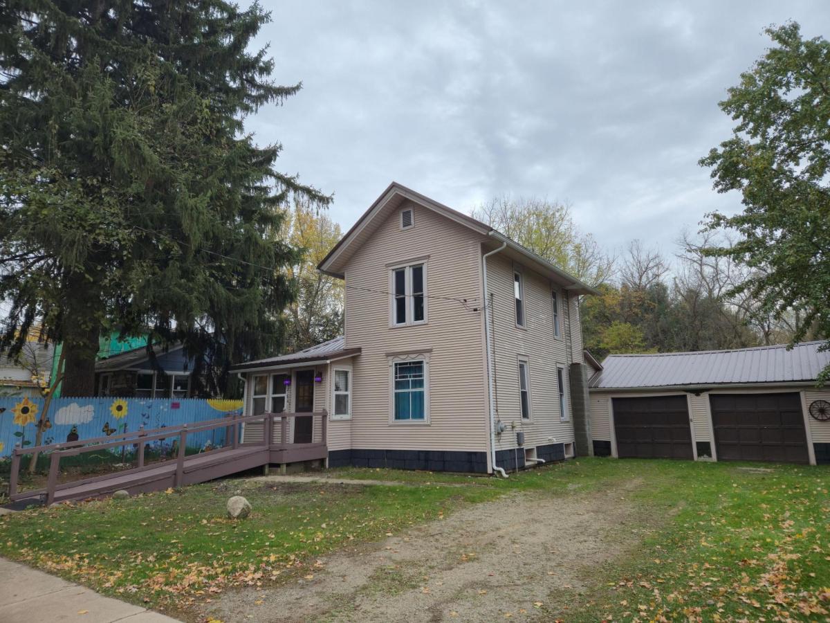 MLS #26019472 image #0