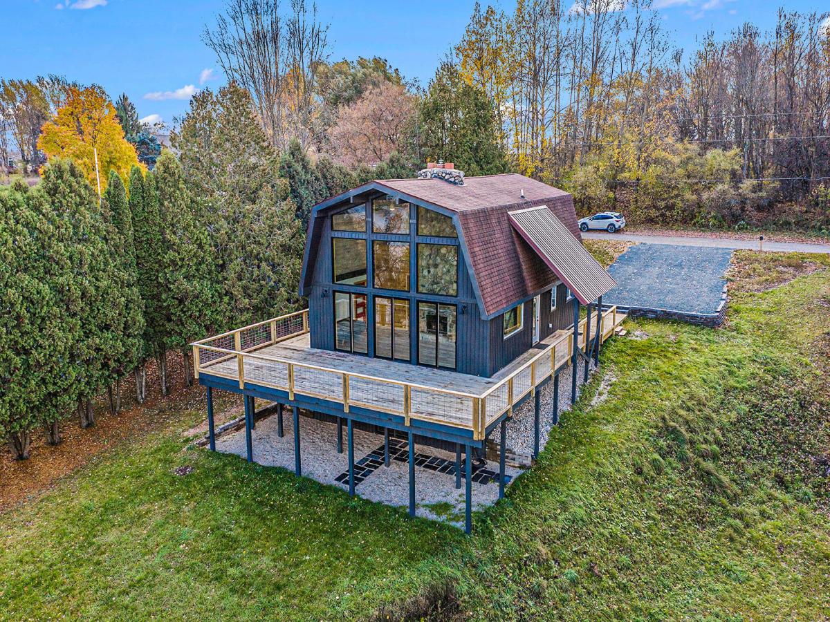 MLS #26019568 image #0
