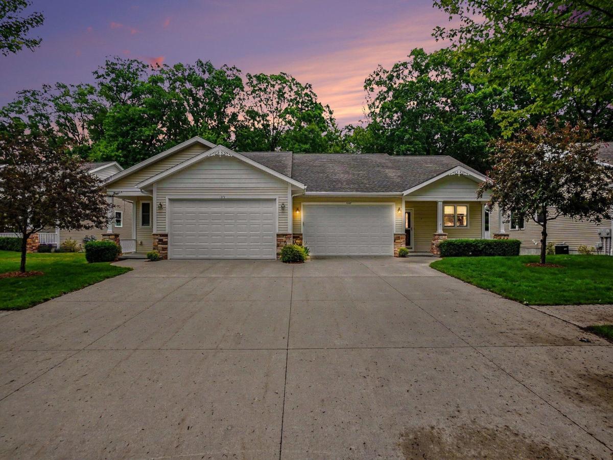 MLS #26019593 image #0