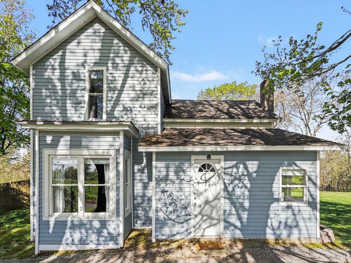 MLS #26019927 image #0