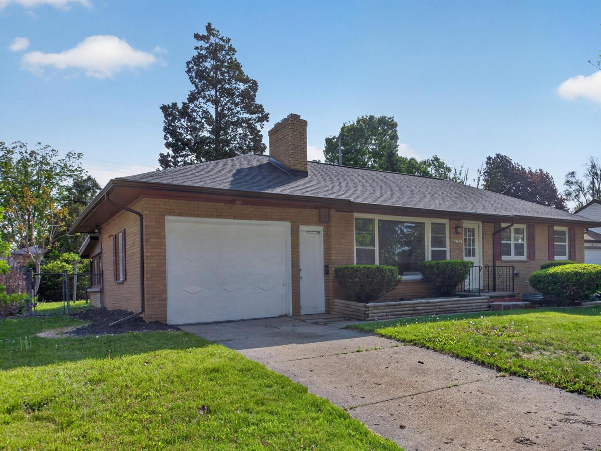MLS #26023195 image #0