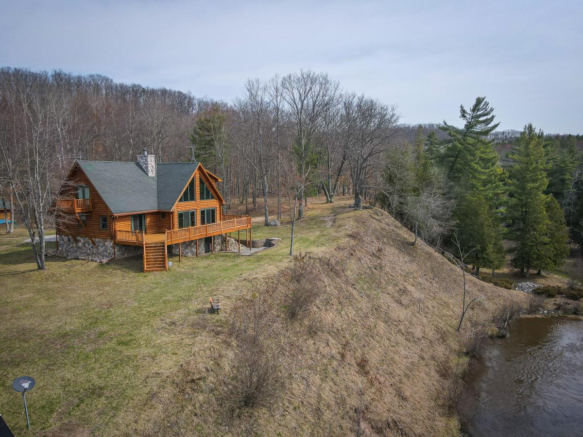 MLS #26023693 image #0