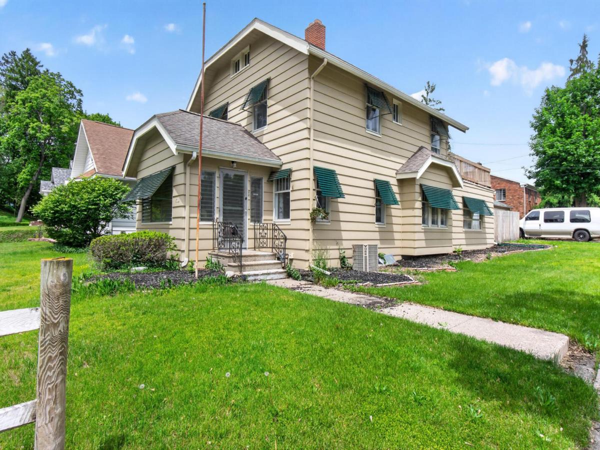 MLS #26025305 image #0