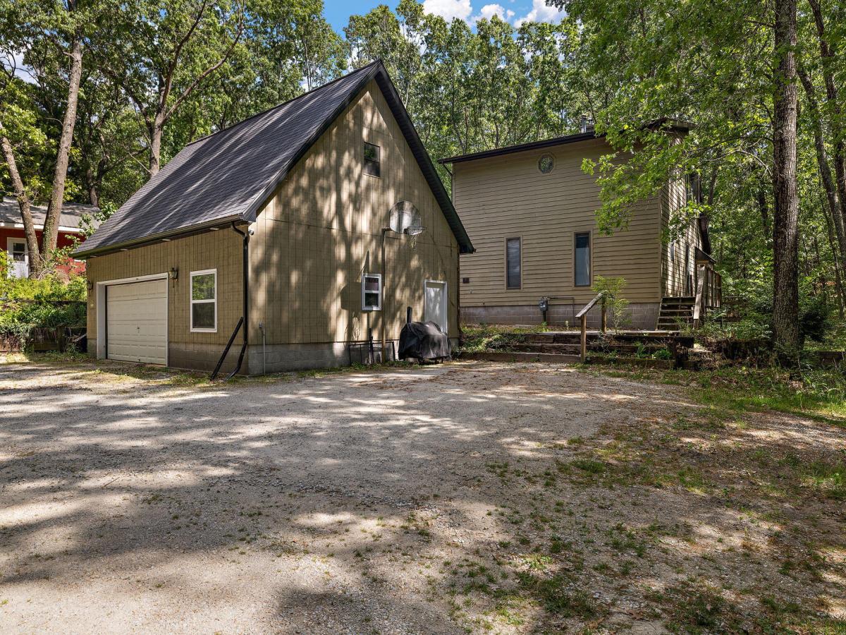 MLS #26026363 image #0