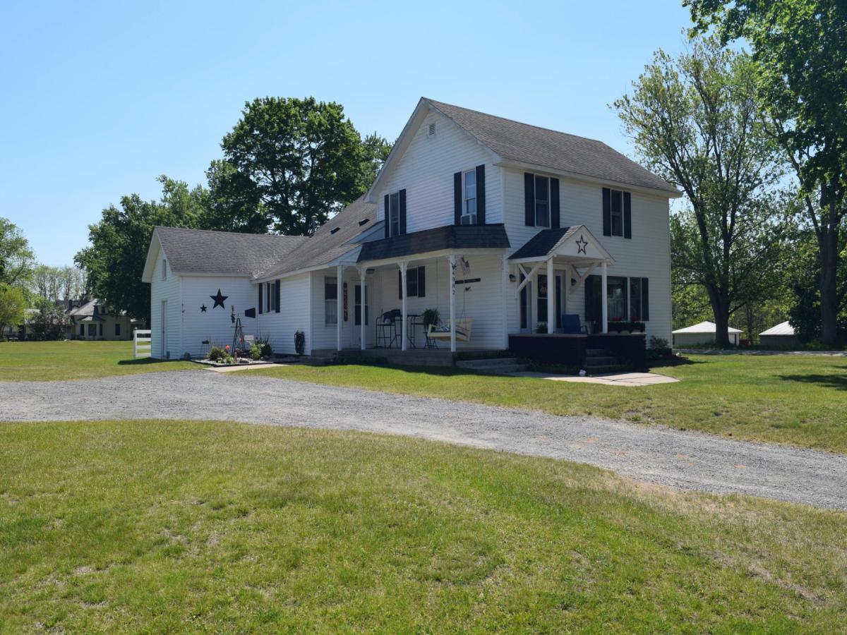 MLS #26026817 image #0