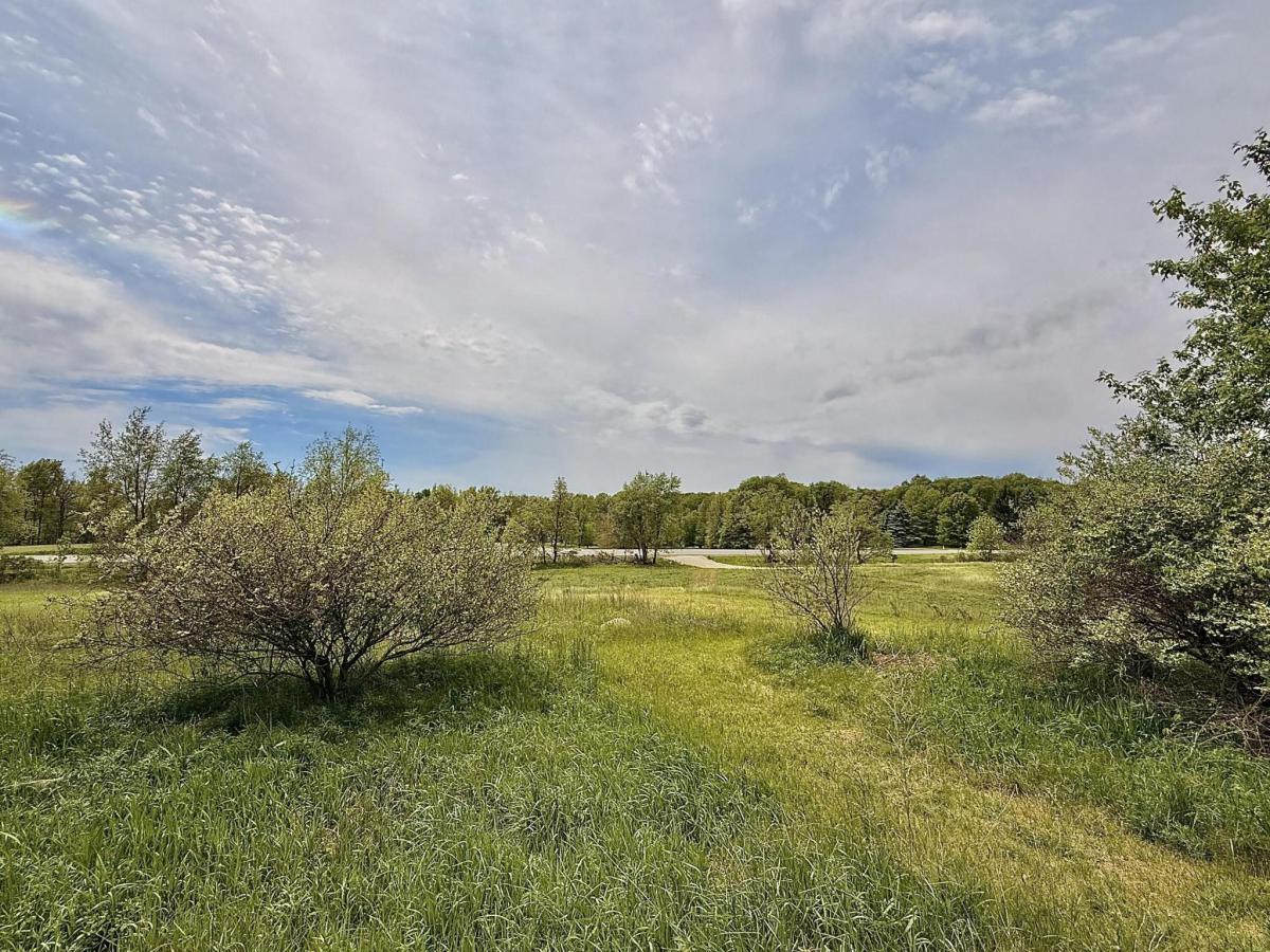 MLS #26026880 image #0
