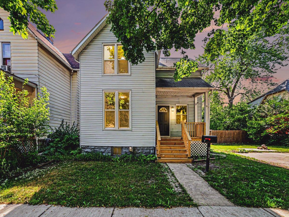 MLS #26027137 image #0