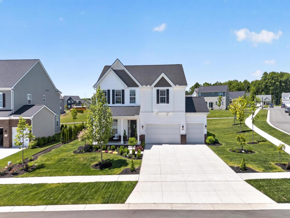 MLS #26027182 image #0