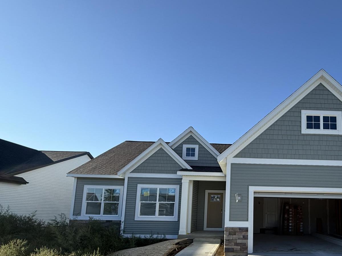 MLS #26027546 image #0
