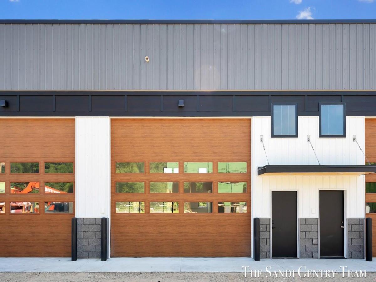 MLS #25043859 image #0