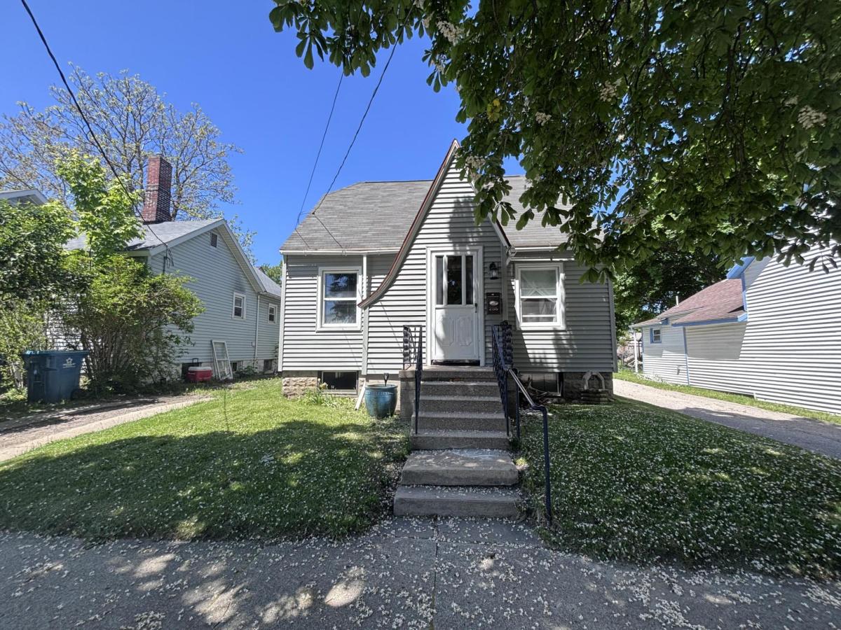 MLS #26028457 image #0