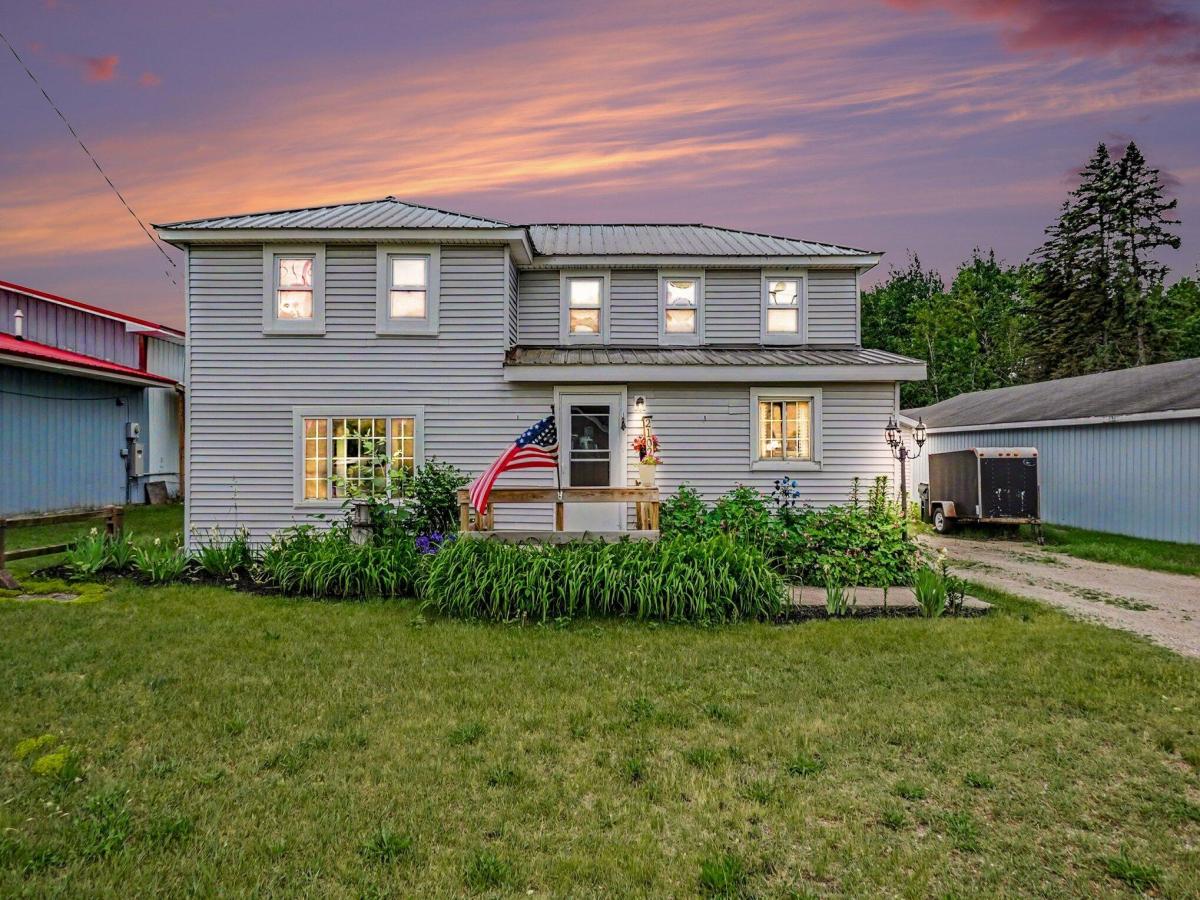 MLS #26028965 image #0