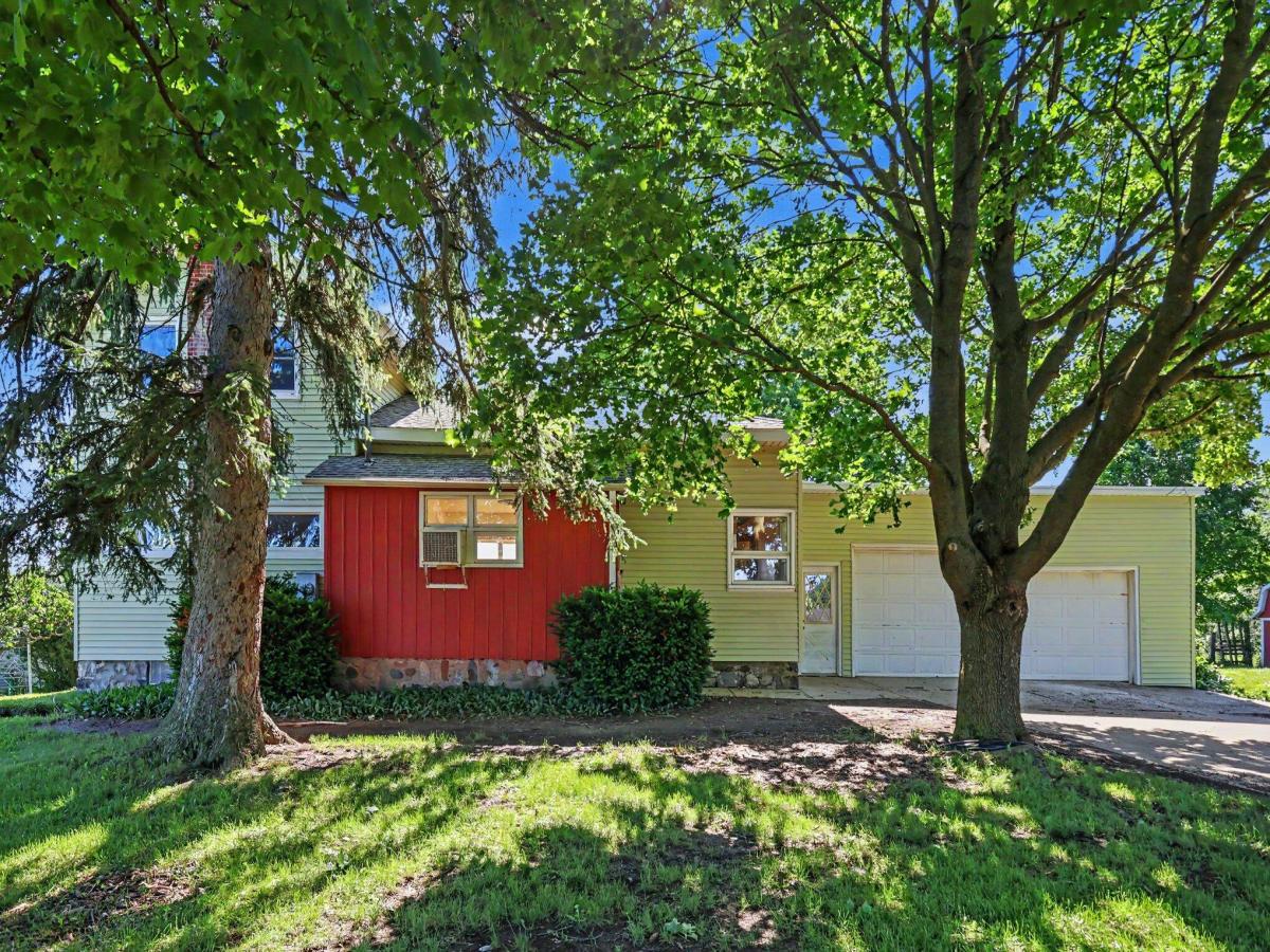 MLS #26029361 image #0