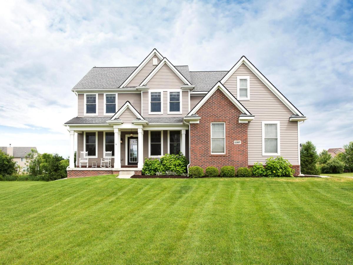 MLS #26029952 image #0