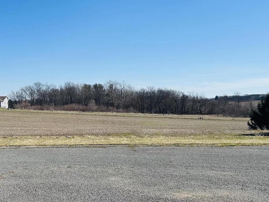 MLS #26030056 image #0