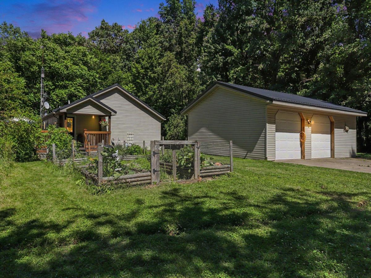 MLS #26031992 image #0