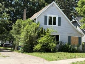 MLS #26032812 image #0
