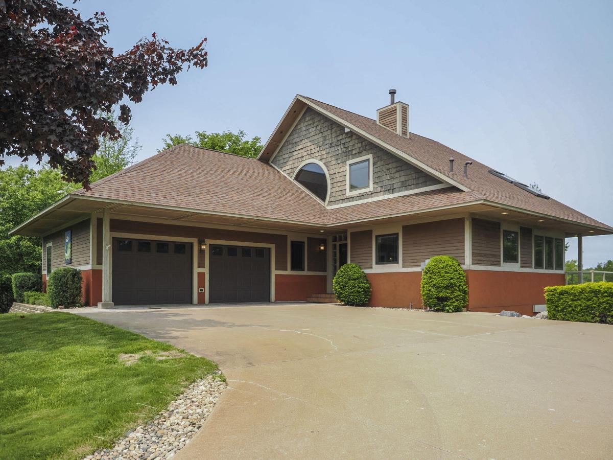 MLS #26033144 image #0
