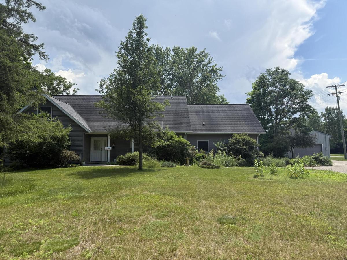 MLS #26033817 image #0