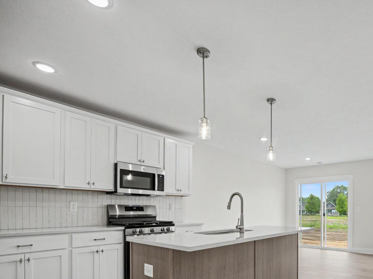 MLS #26034946 image #0