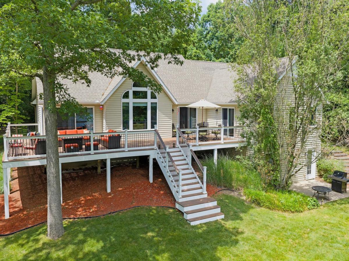 MLS #26035006 image #0