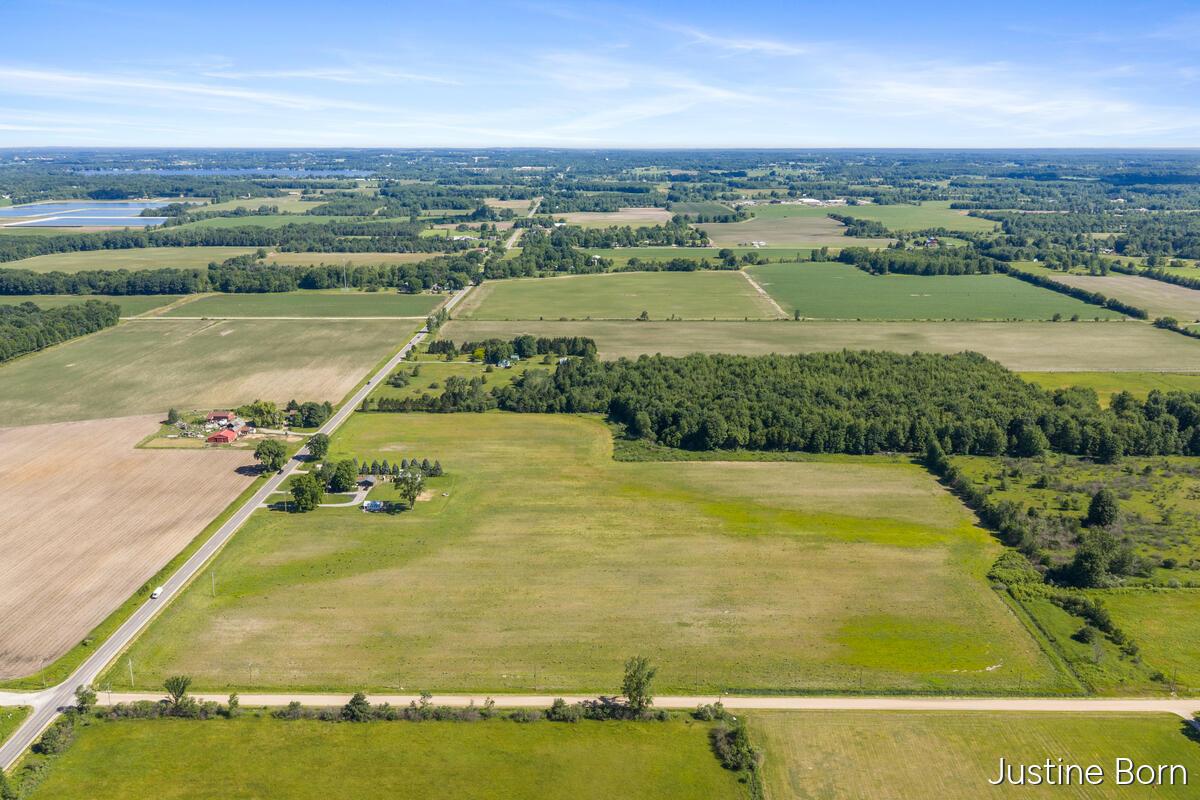MLS #26035017 image #0