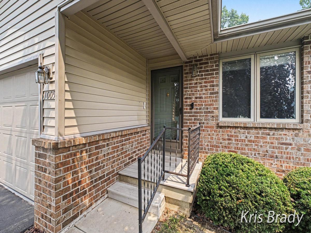 MLS #26035183 image #0