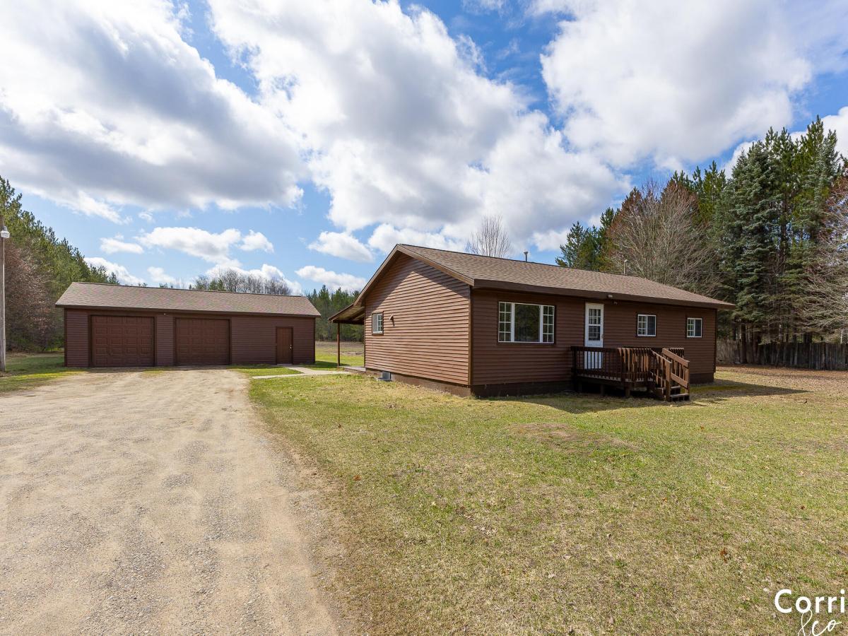 MLS #26035416 image #0