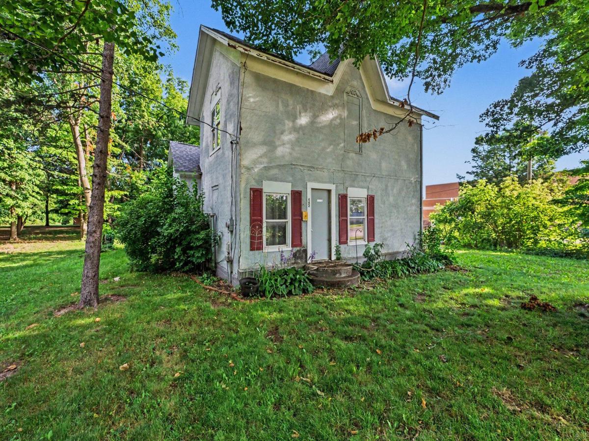 MLS #26035606 image #0