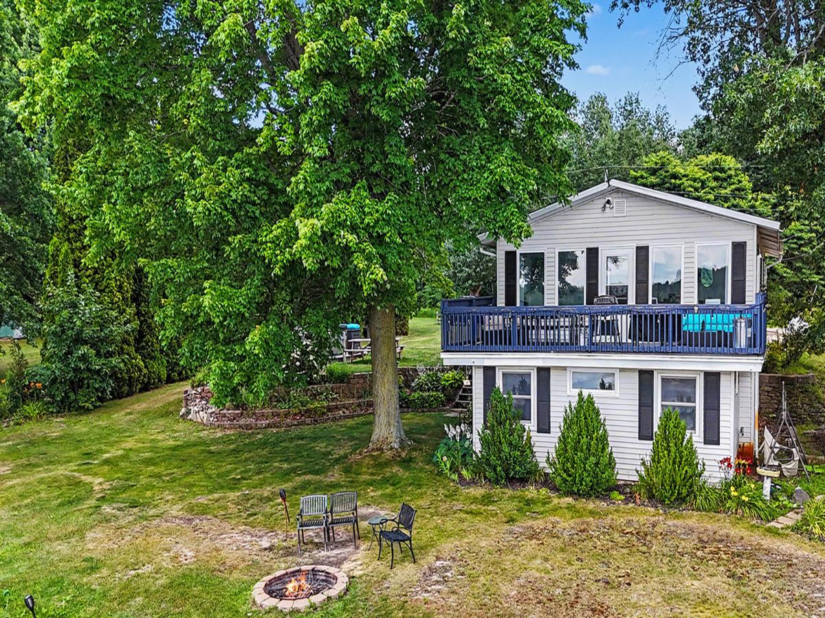 MLS #26035633 image #0