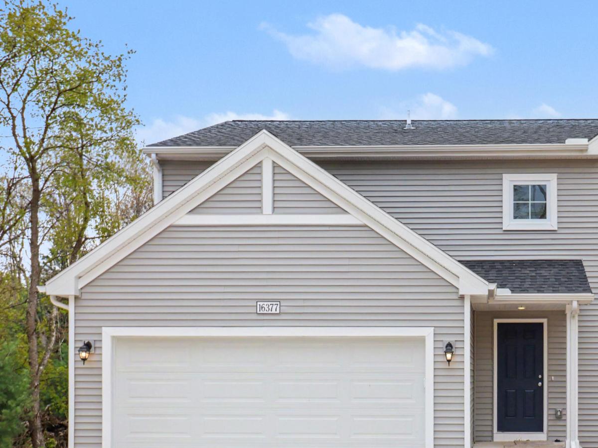 MLS #26035885 image #0