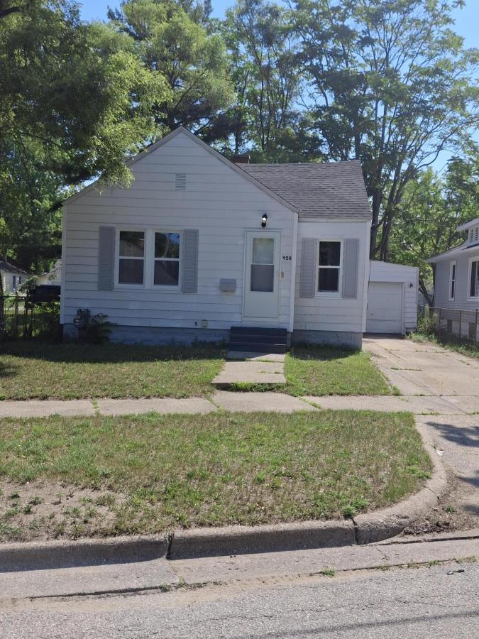 MLS #26036255 image #0